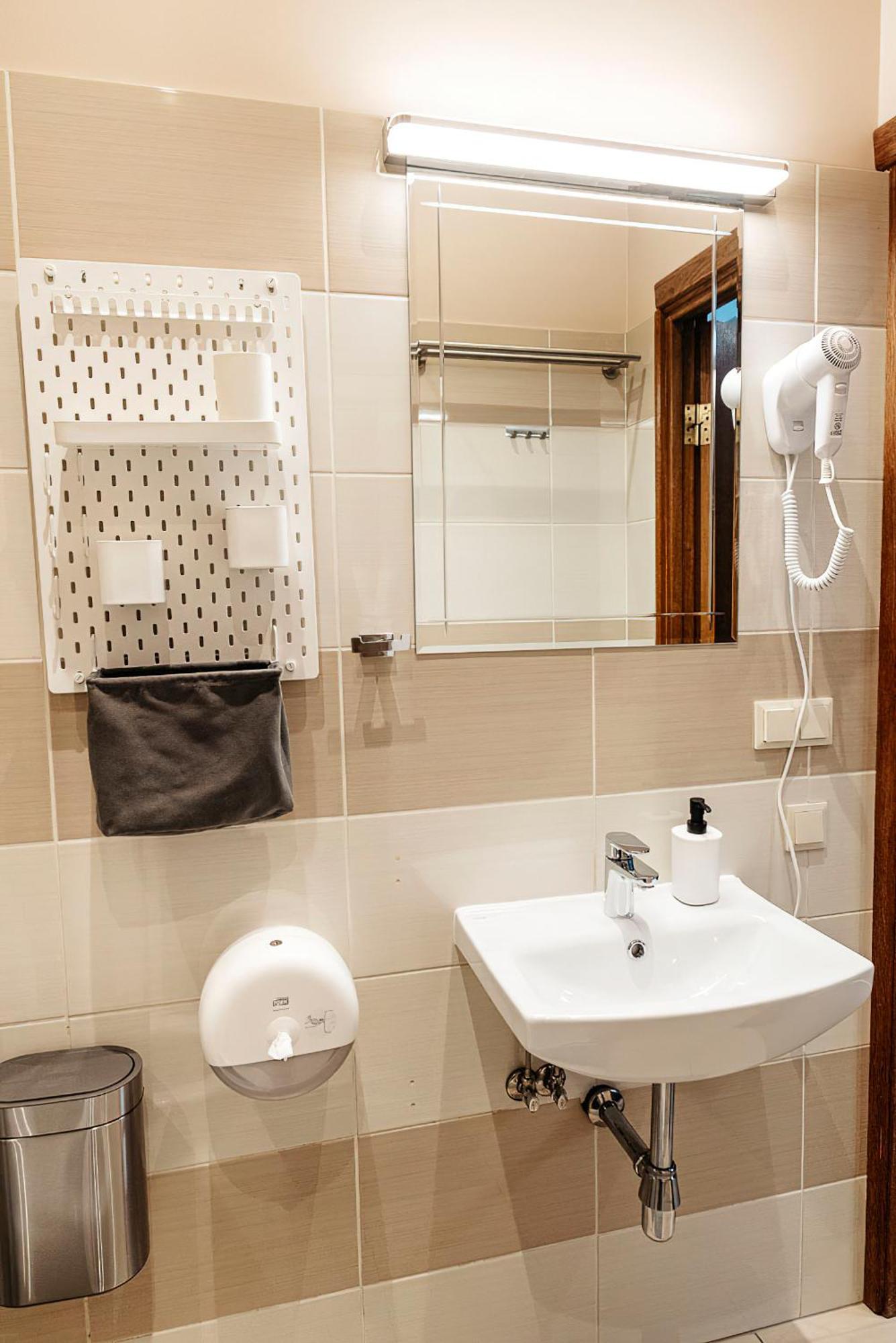 Riga Central Apartments - Skolas Str. Parking Nearby Экстерьер фото
